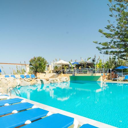 Futura Hotel Maleme  Exterior photo