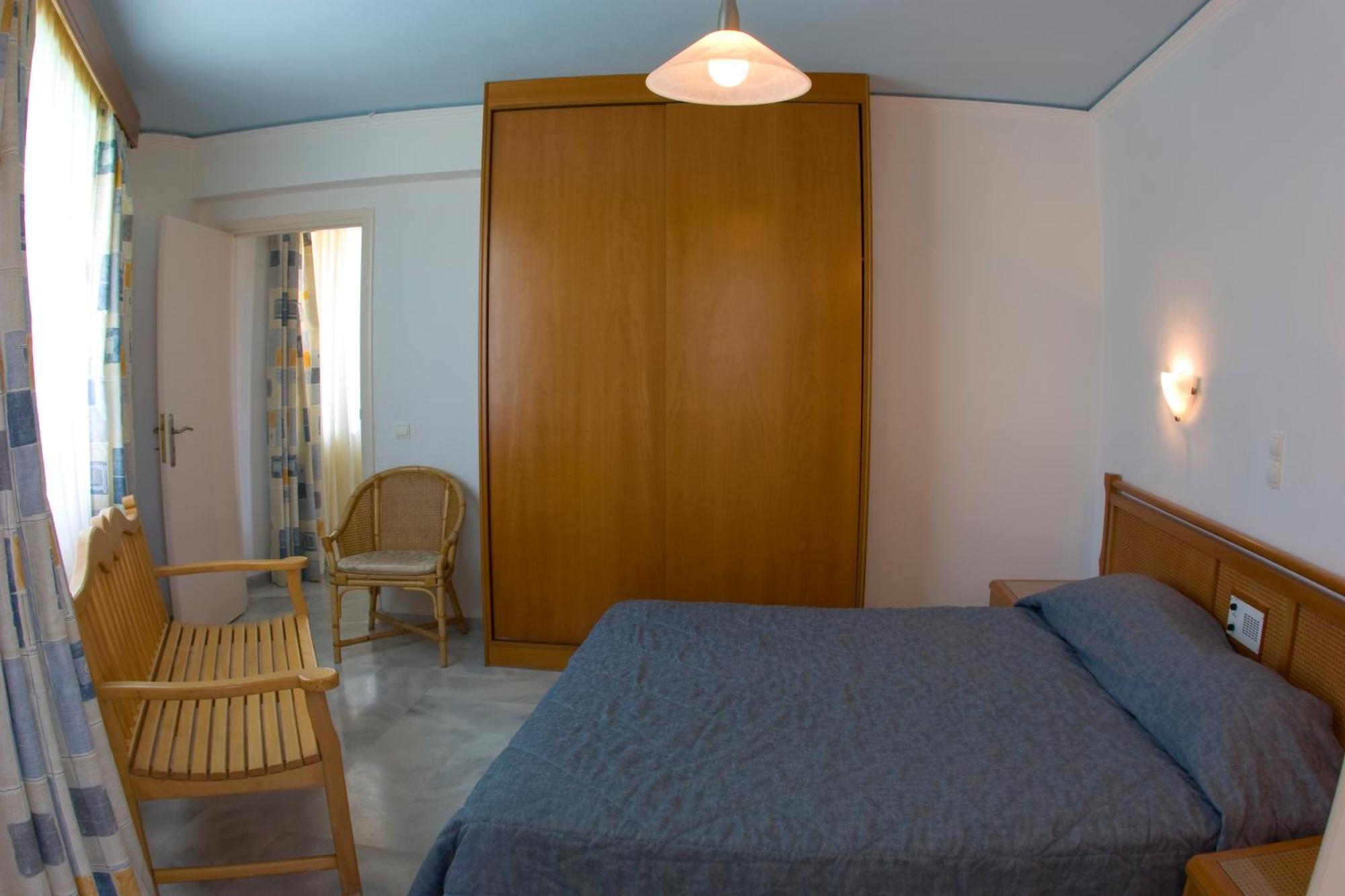 Futura Hotel Maleme  Exterior photo
