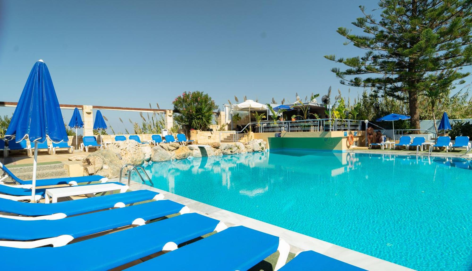 Futura Hotel Maleme  Exterior photo