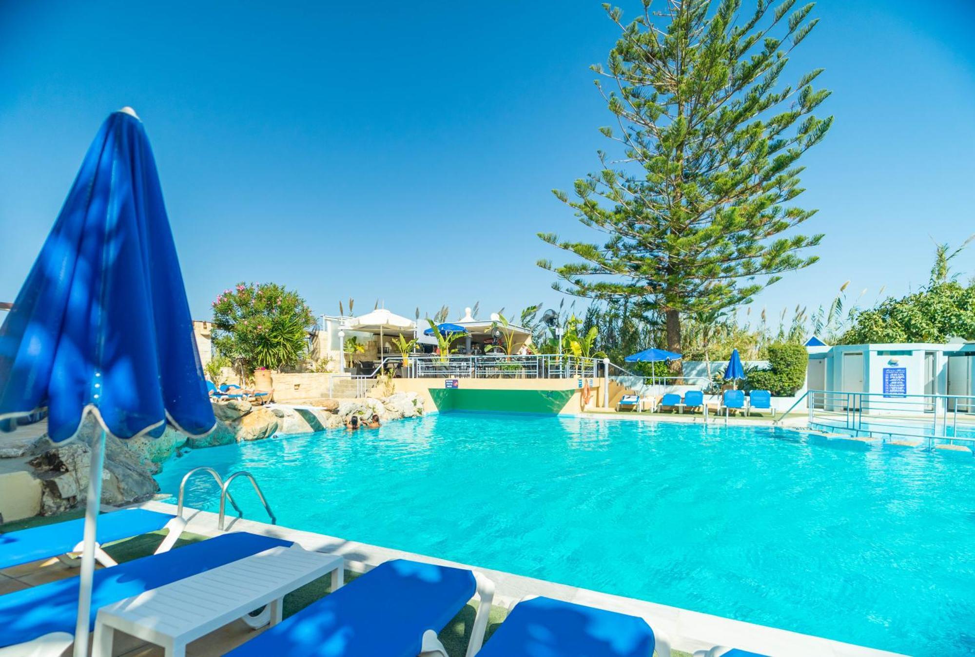 Futura Hotel Maleme  Exterior photo