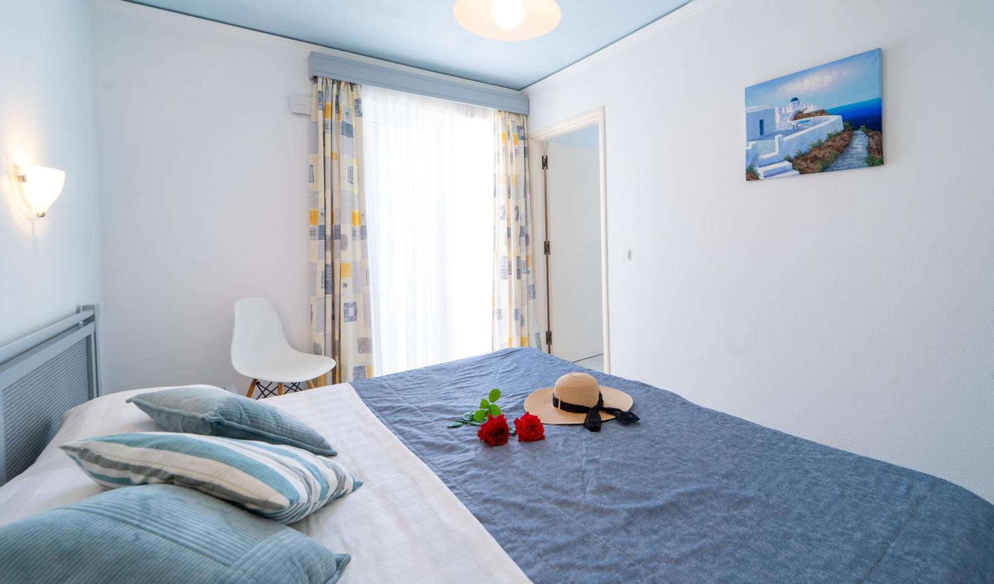 Futura Hotel Maleme  Exterior photo
